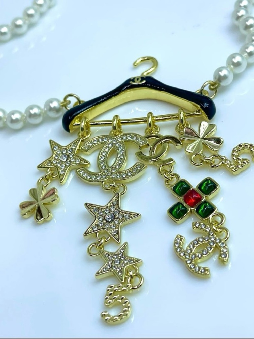 ChaneI Coat Hanger logo Motif Gold-Tone Choker / Necklace - Picture 2 of 3